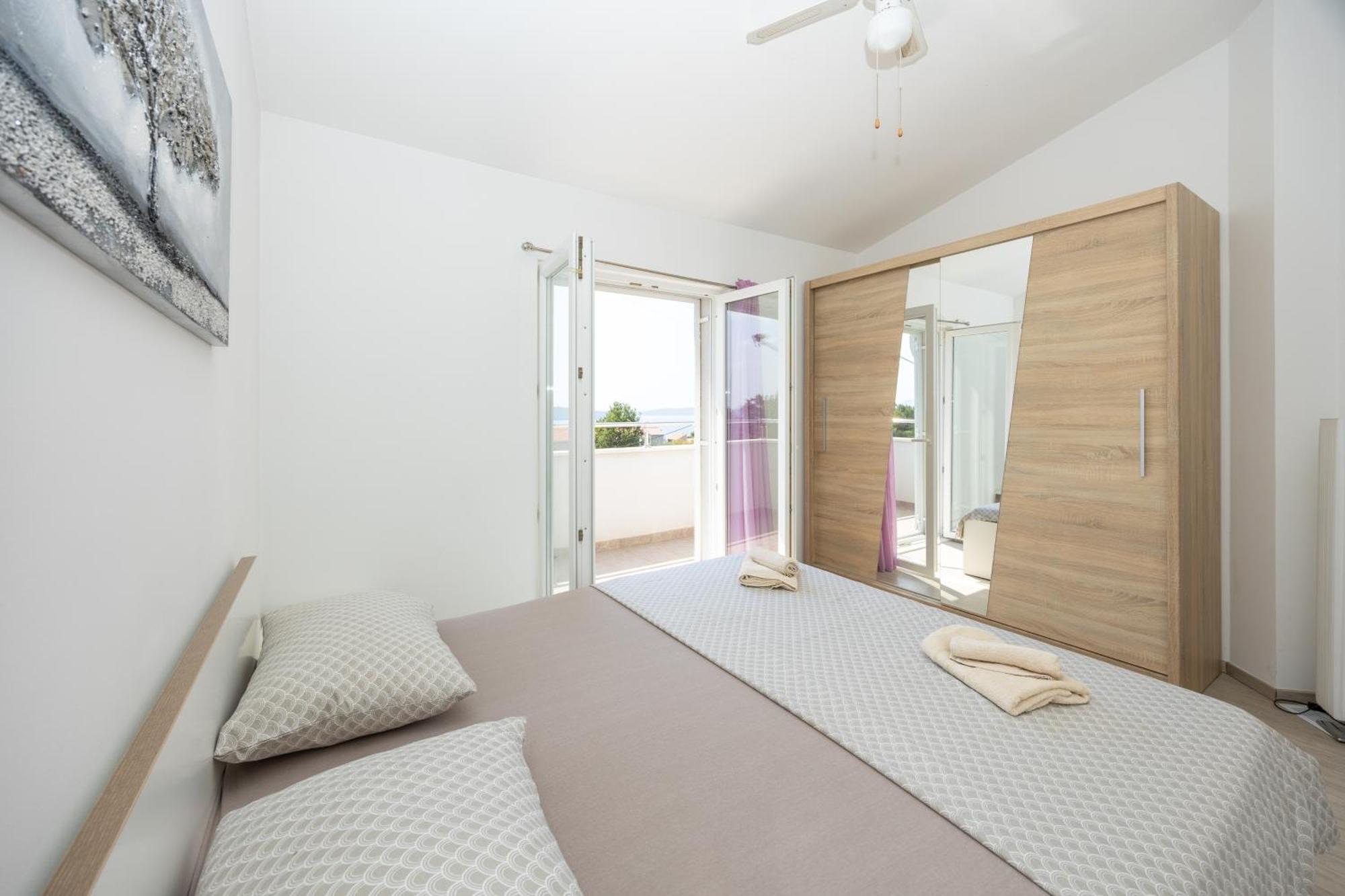 Casa Felice Apartments-Holiday Home Kaštela Eksteriør bilde