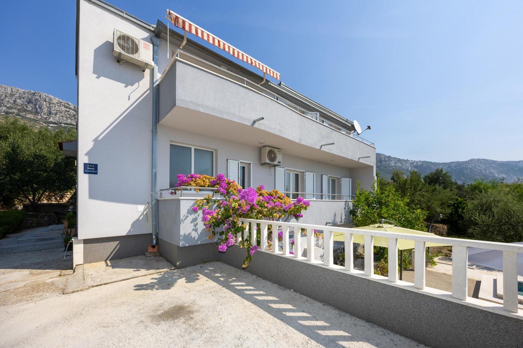 Casa Felice Apartments-Holiday Home Kaštela Eksteriør bilde