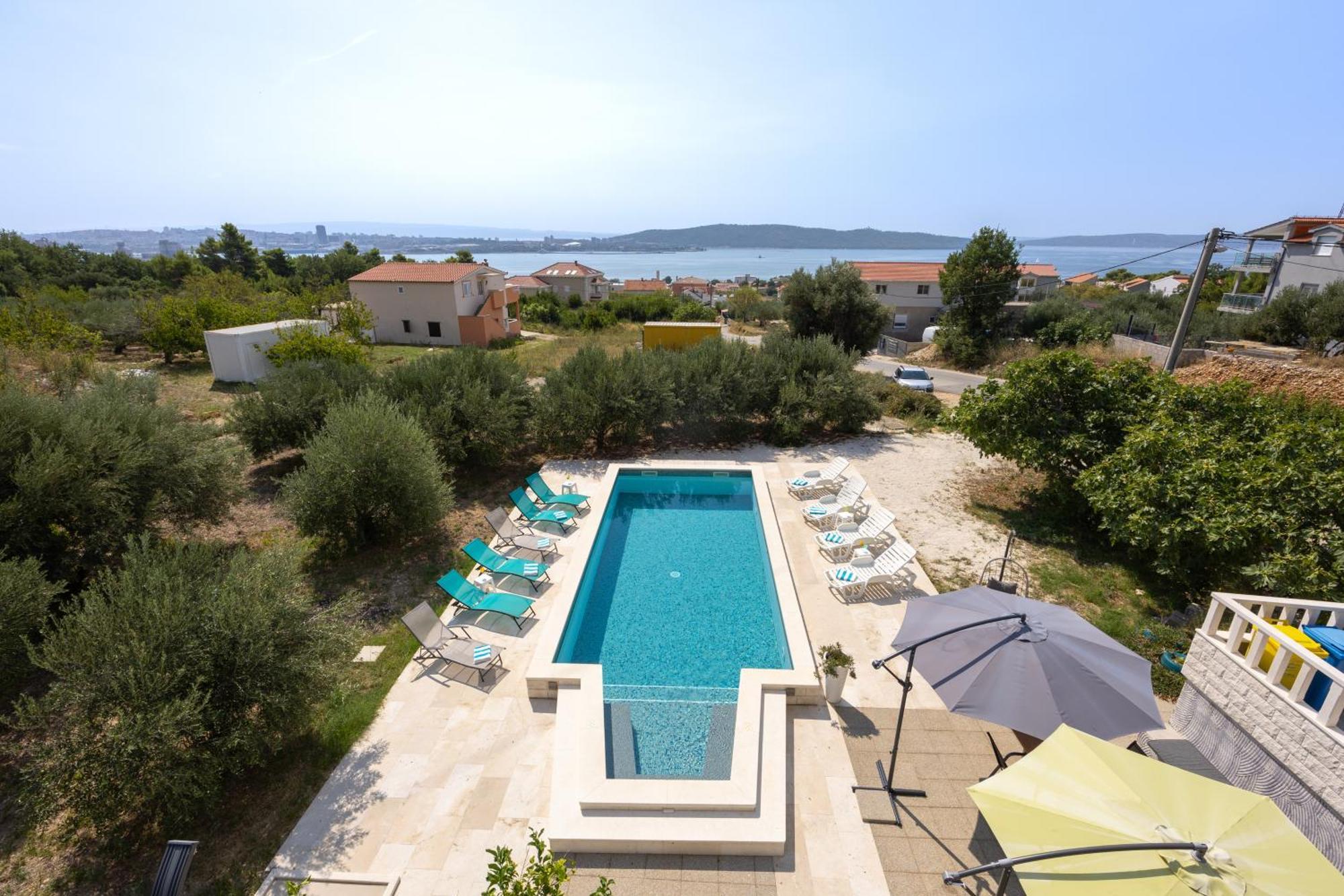 Casa Felice Apartments-Holiday Home Kaštela Eksteriør bilde