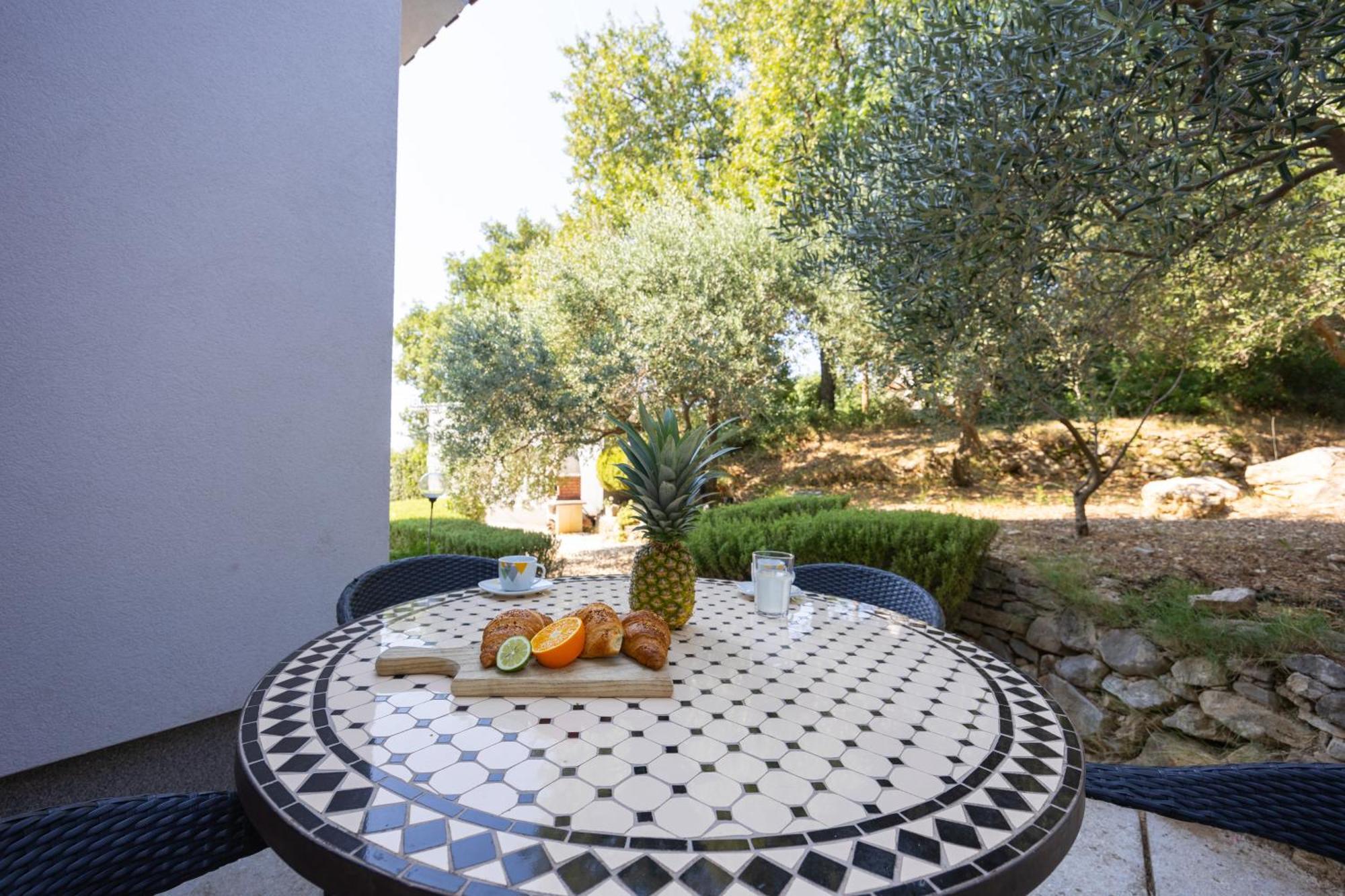 Casa Felice Apartments-Holiday Home Kaštela Eksteriør bilde
