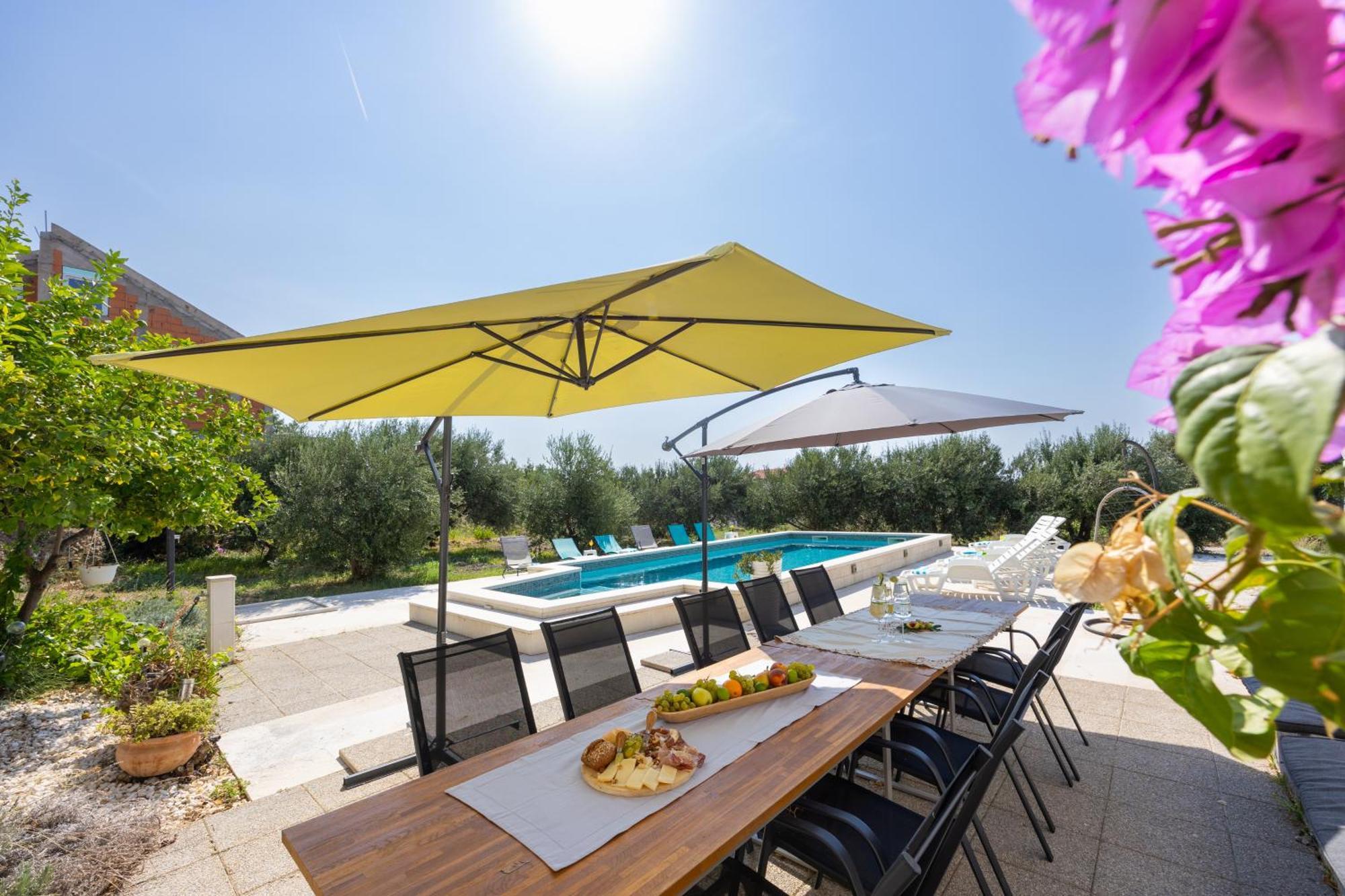 Casa Felice Apartments-Holiday Home Kaštela Eksteriør bilde